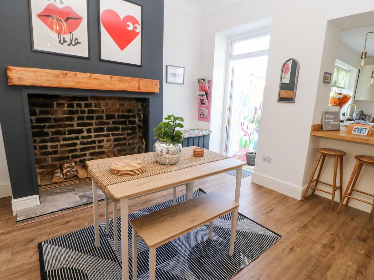 Cowrie Cottage North Shields Extérieur photo